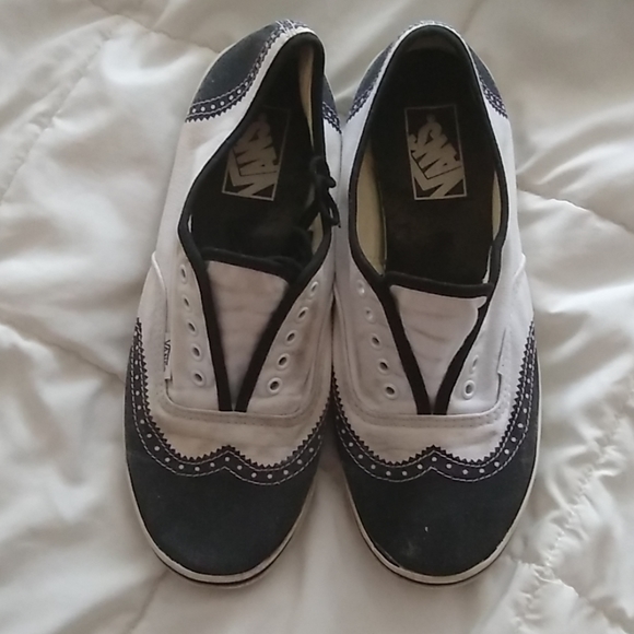 vans saddle shoes